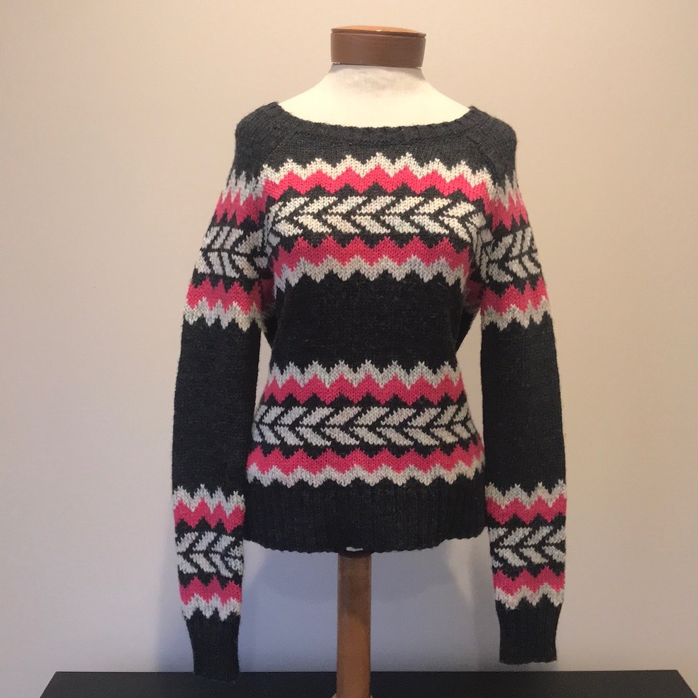 American Eagle, high low hem, sweater